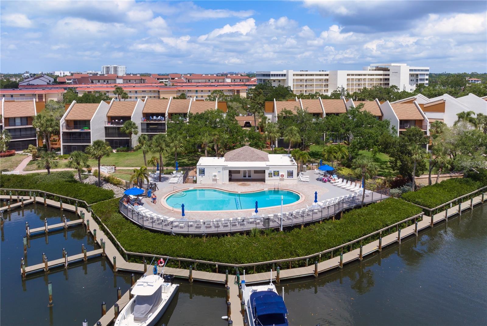 MIDNIGHT COVE II - Residential