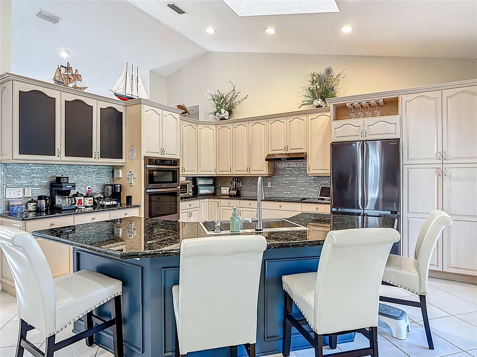 TURNBULL BAY ESTATES - Residential