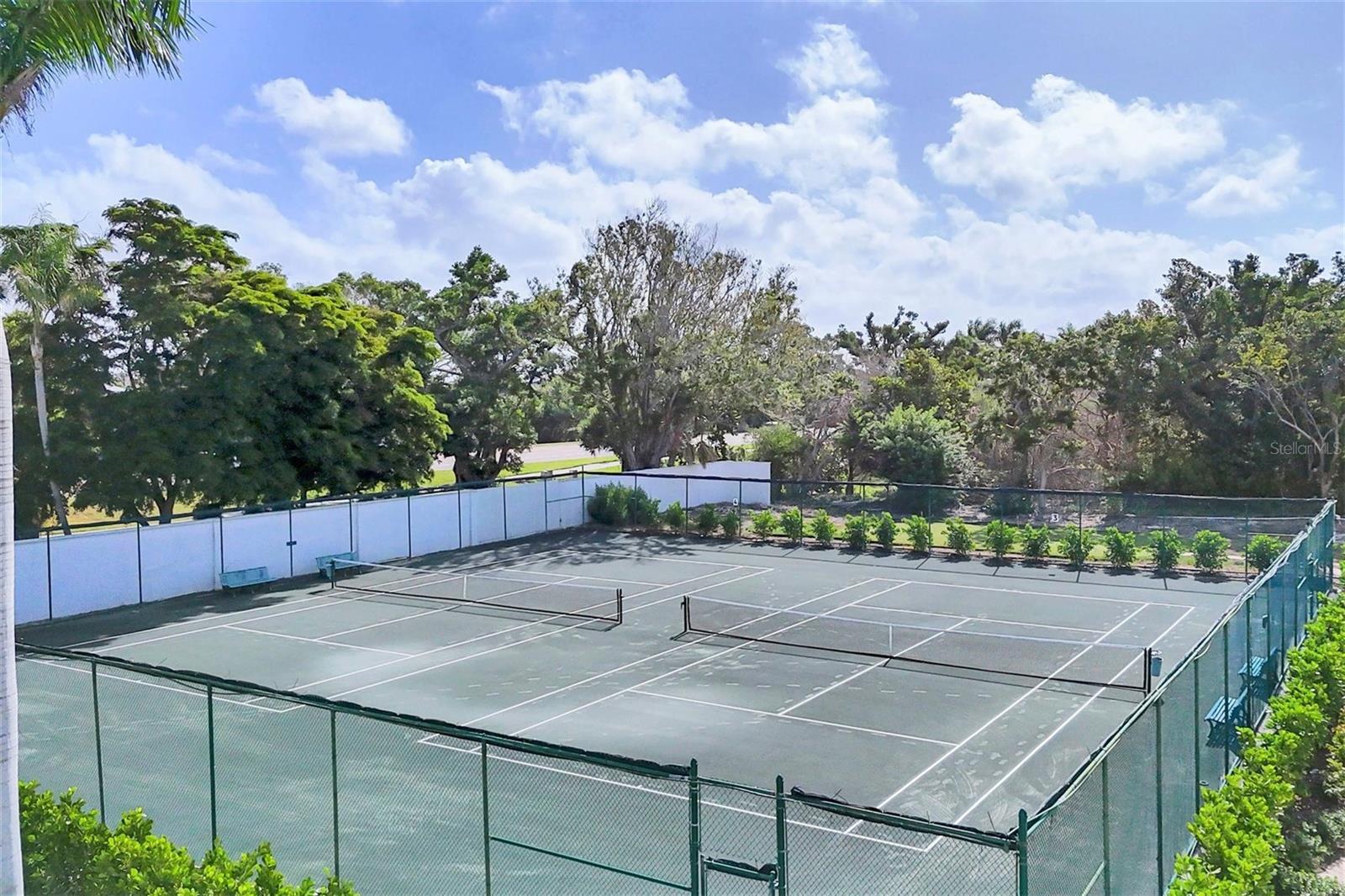 PLAYERS CLUB II - Residential