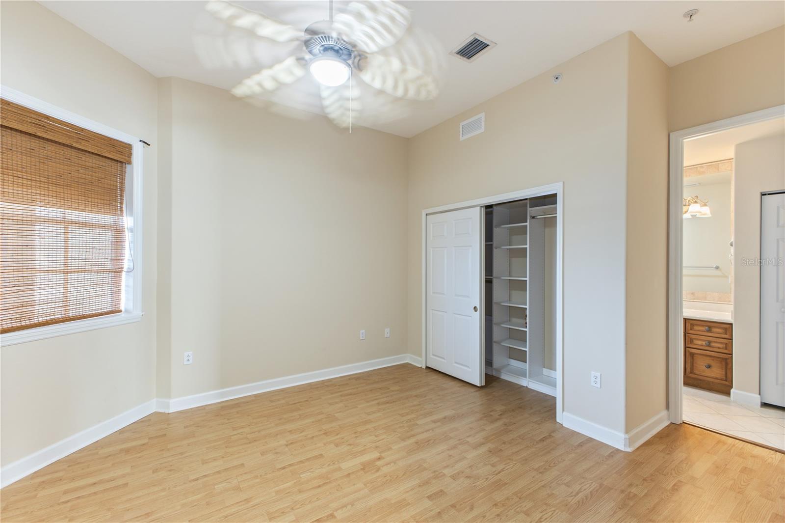 VIZCAYA HEIGHTS CONDO 04 - Residential Lease
