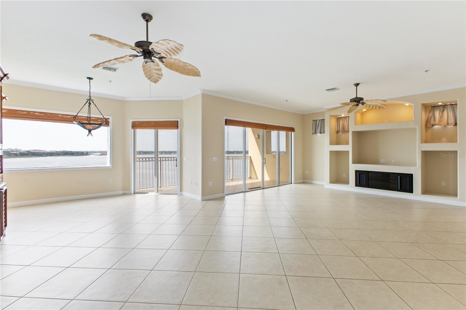 VIZCAYA HEIGHTS CONDO 04 - Residential Lease