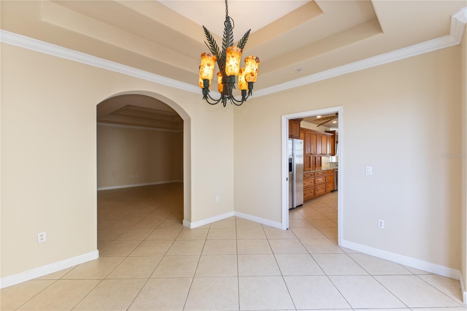 VIZCAYA HEIGHTS CONDO 04 - Residential Lease