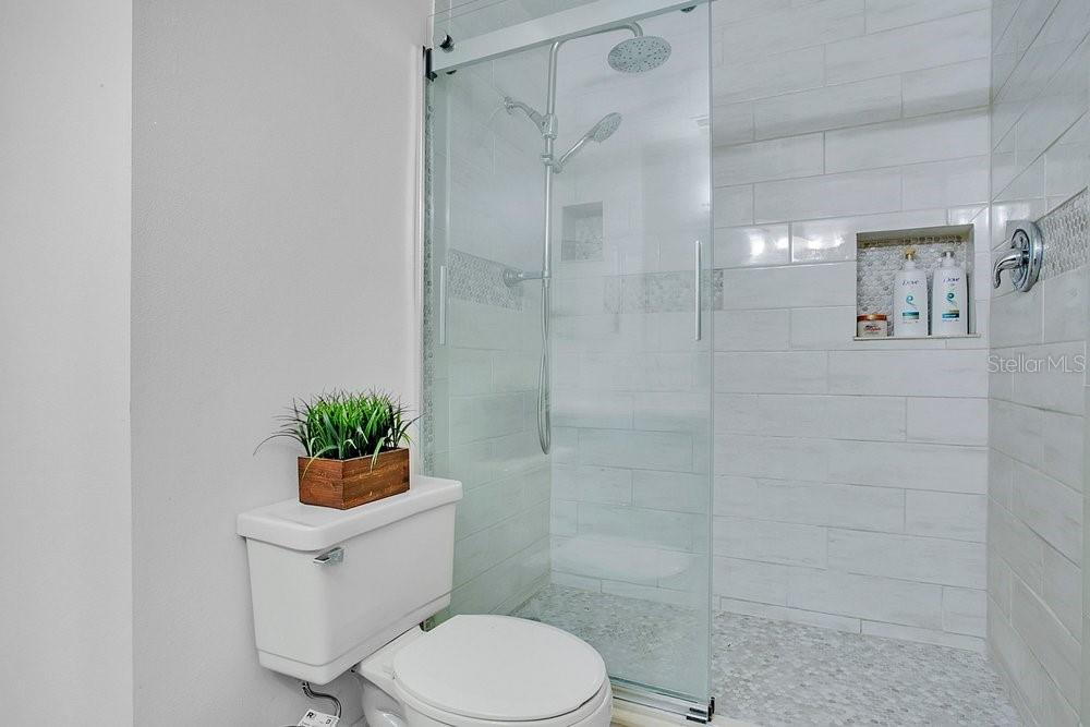 MANORS BRYN MAWR CONDO PH 02 - Residential