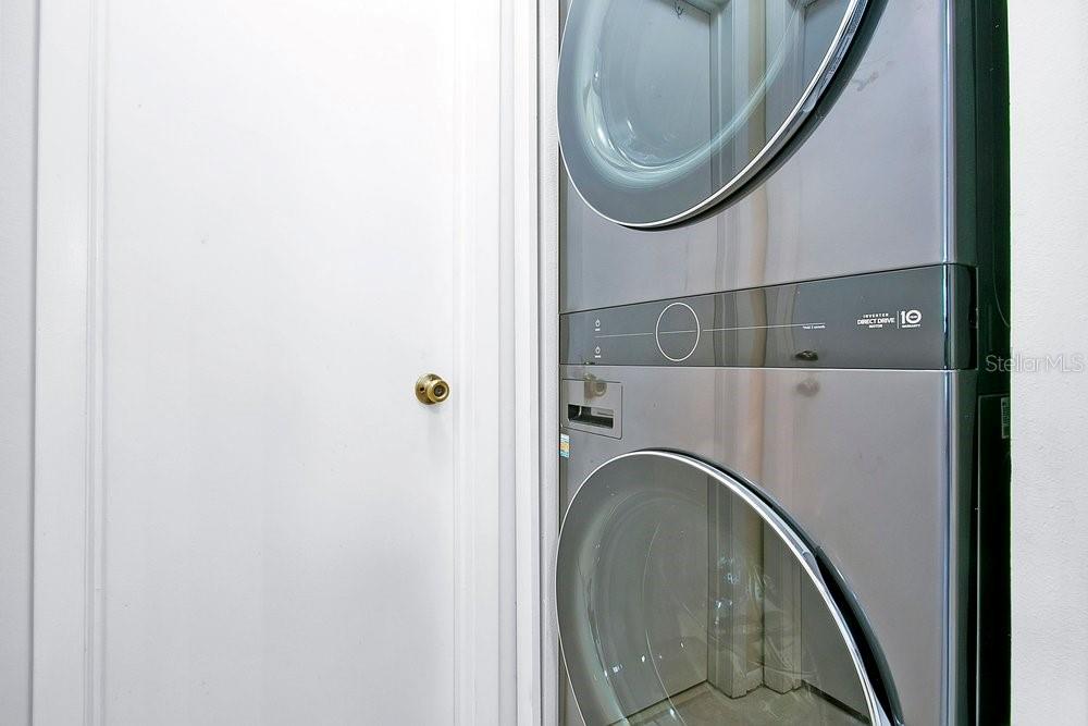MANORS BRYN MAWR CONDO PH 02 - Residential