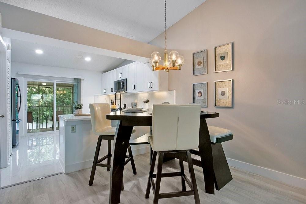 MANORS BRYN MAWR CONDO PH 02 - Residential