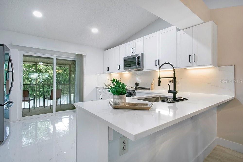 MANORS BRYN MAWR CONDO PH 02 - Residential