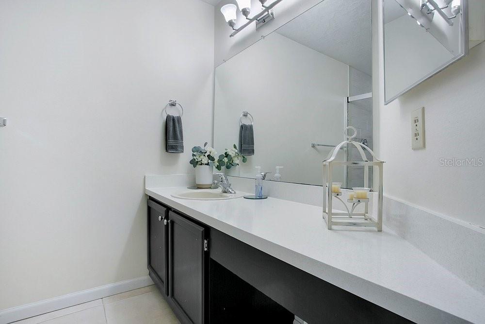 MANORS BRYN MAWR CONDO PH 02 - Residential