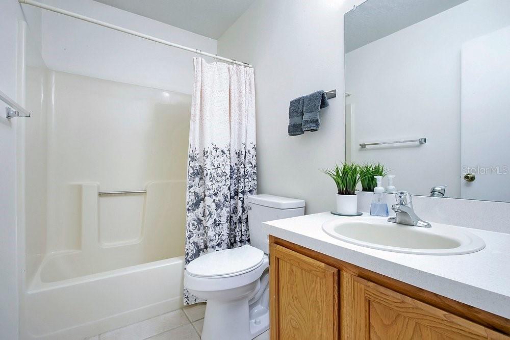 MANORS BRYN MAWR CONDO PH 02 - Residential