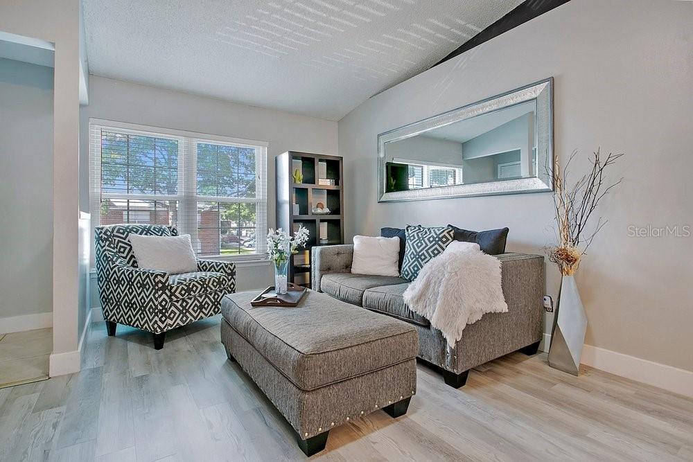 MANORS BRYN MAWR CONDO PH 02 - Residential