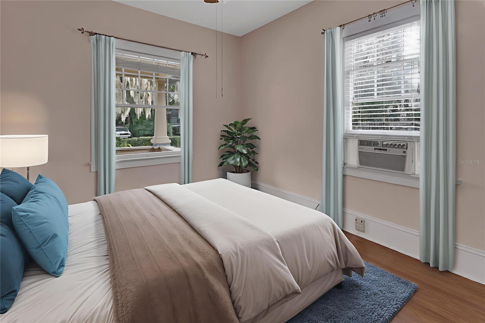 LENKERDS BLK 94 DELAND - Residential