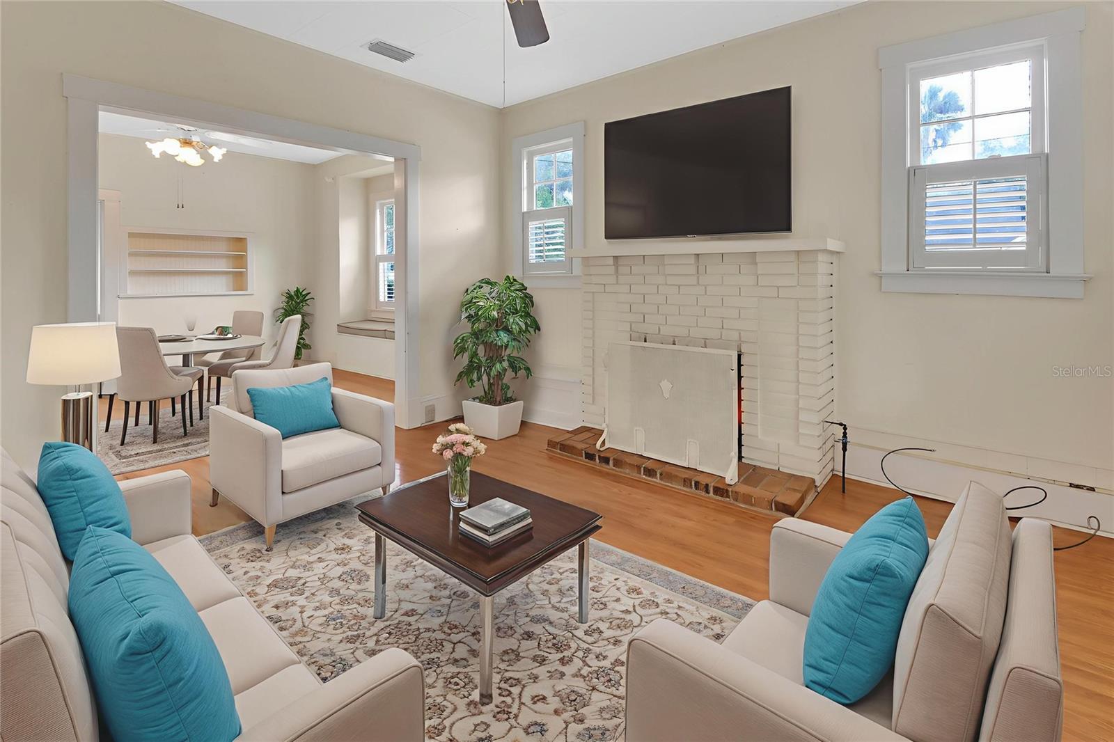 LENKERDS BLK 94 DELAND - Residential