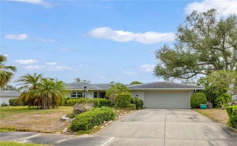 Photo of Sarasota, FL 34243 (MLS # A4692847)
