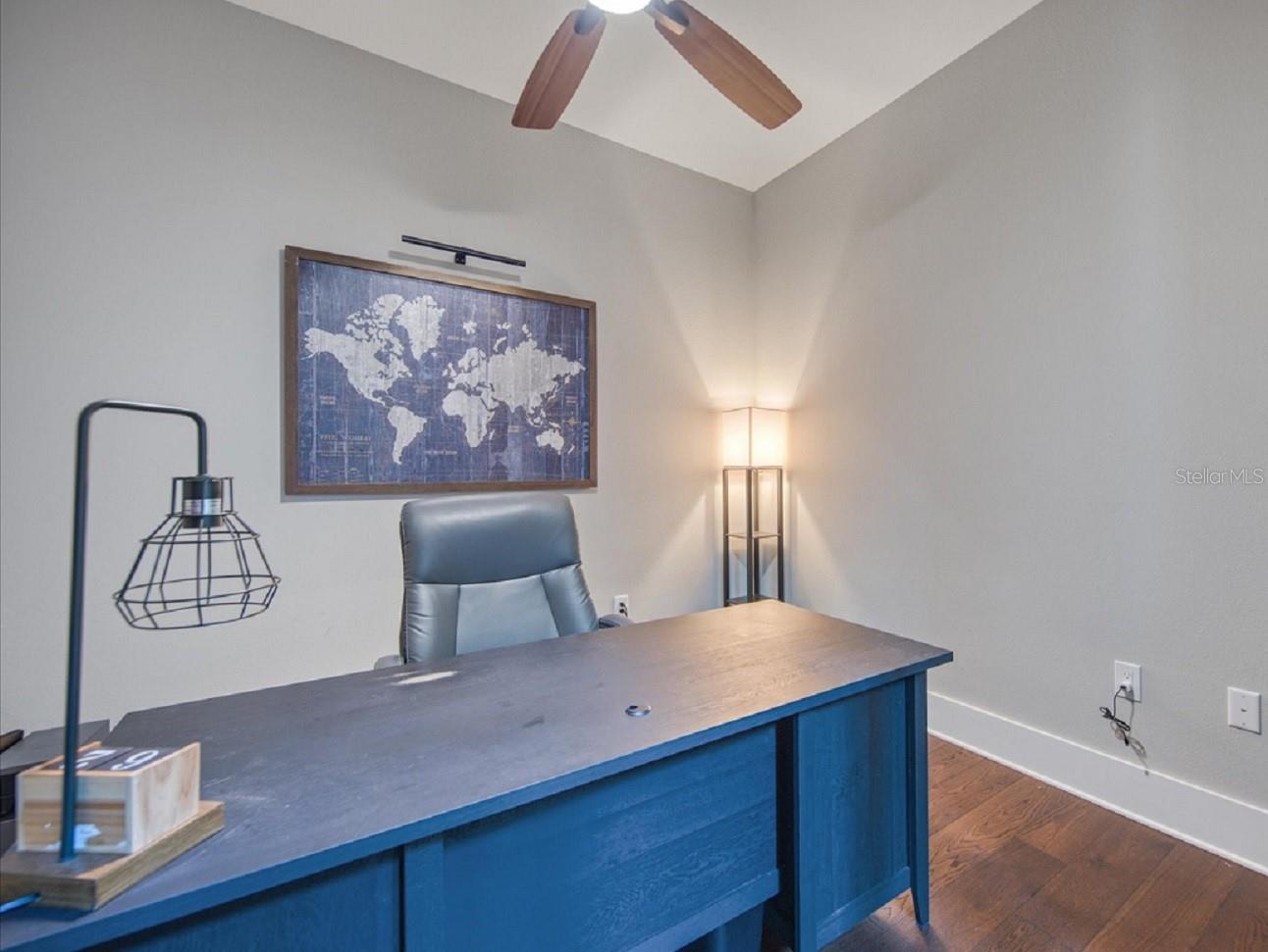 HARBOR VIEW PALMS - Residential