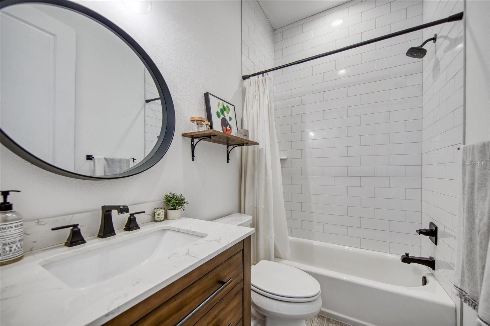 HARBOR VIEW PALMS - Residential