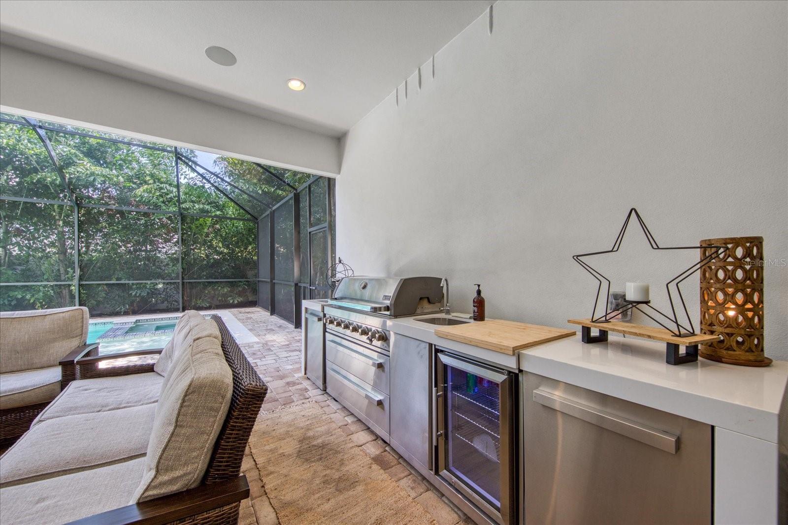 HARBOR VIEW PALMS - Residential