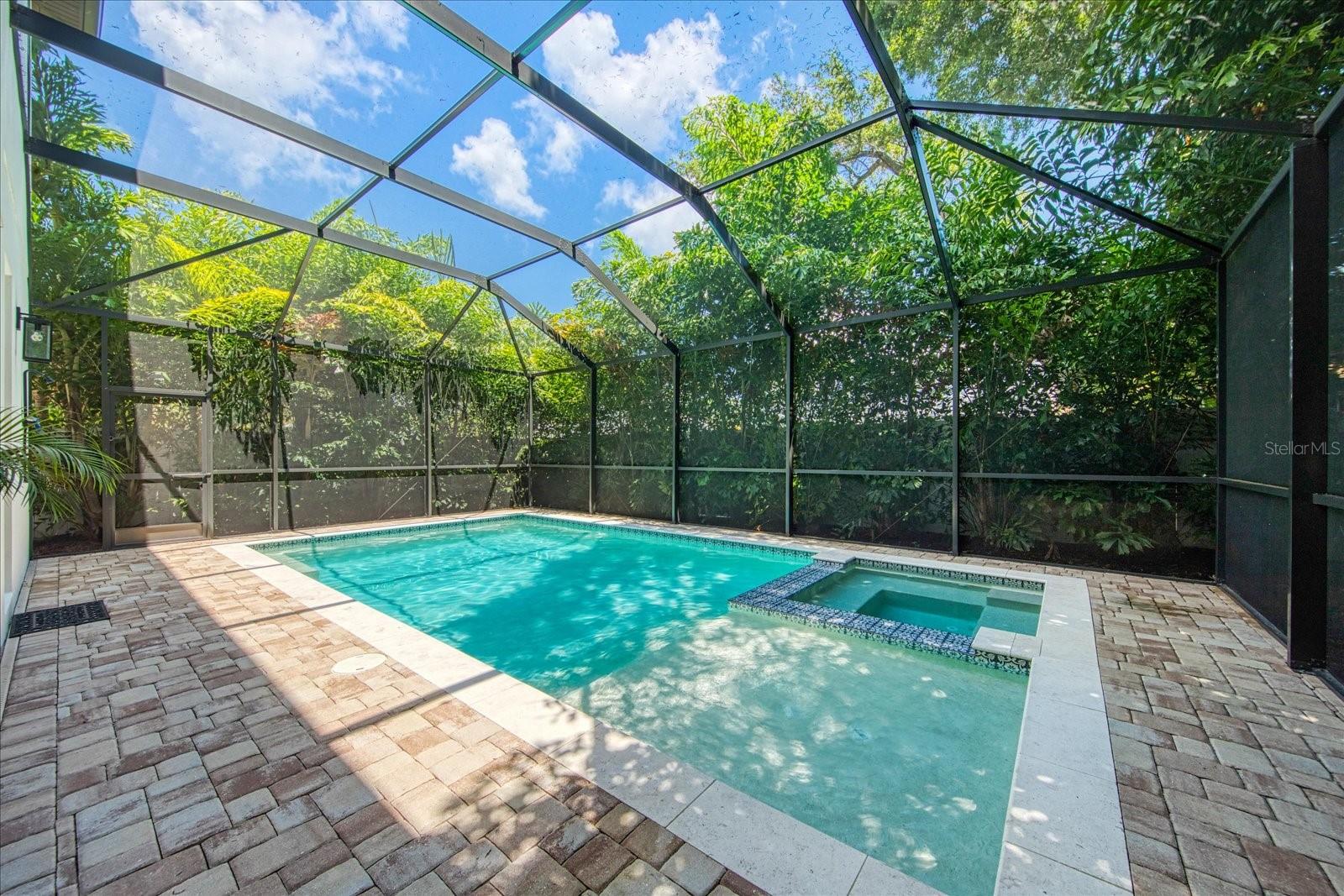 HARBOR VIEW PALMS - Residential