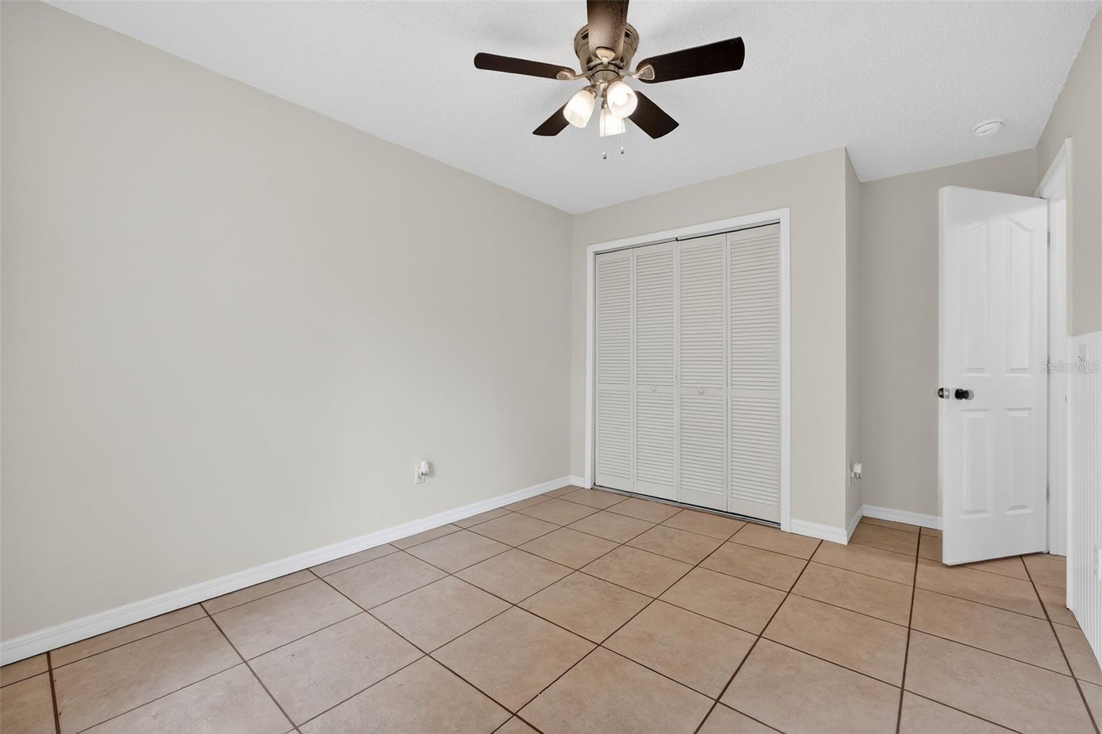 DELTONA LAKES UNIT 35 - Residential