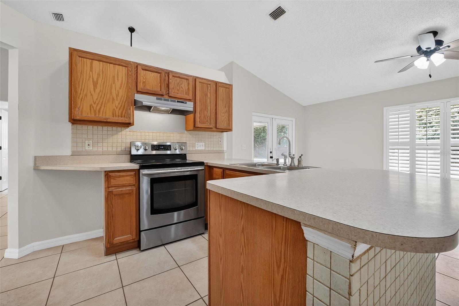 DELTONA LAKES UNIT 35 - Residential