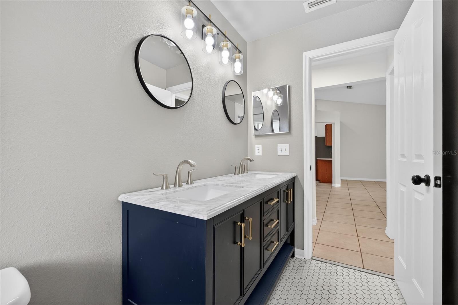 DELTONA LAKES UNIT 35 - Residential