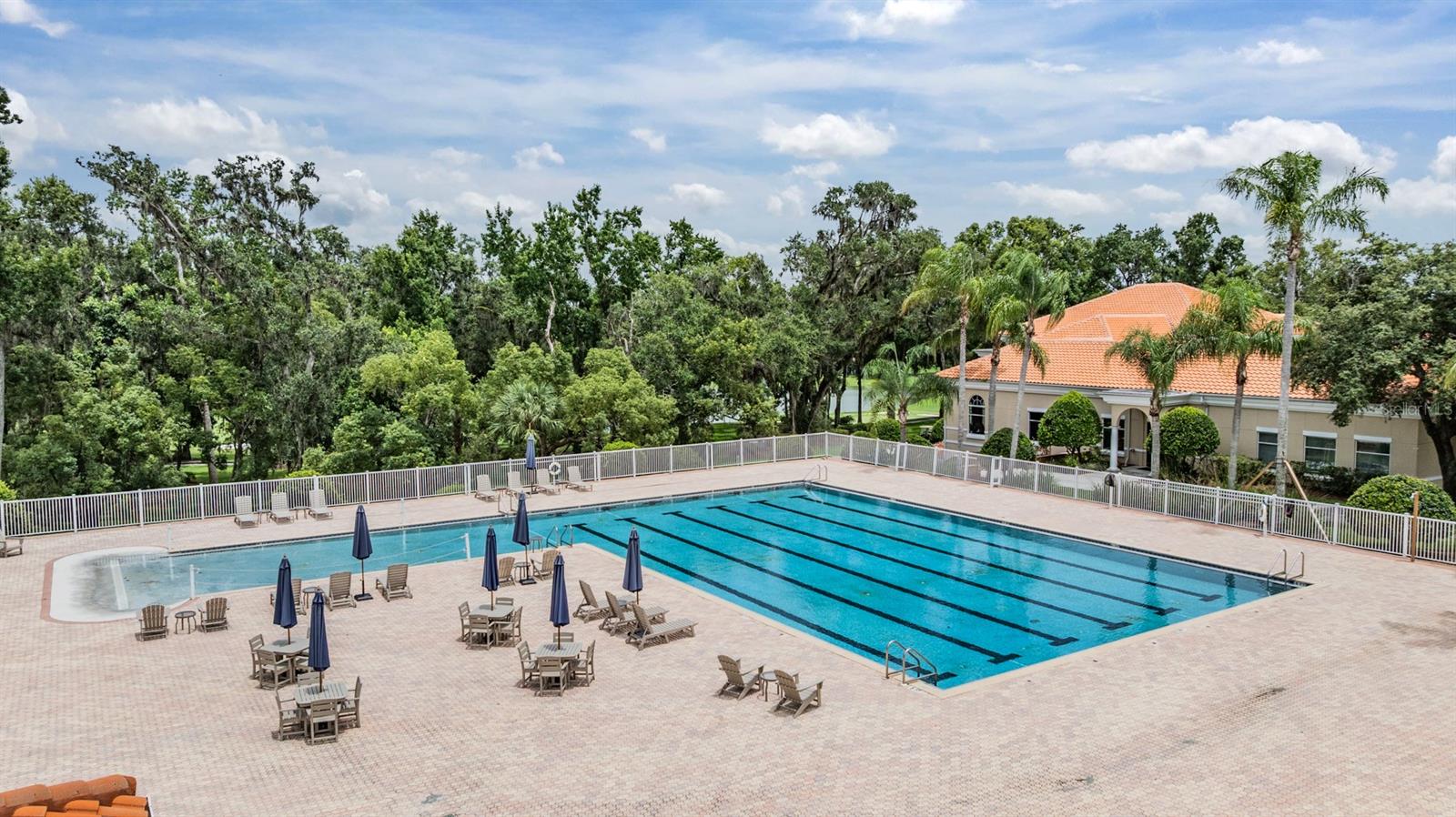 LAKE JOVITA GOLF & COUNTRY CLUB - Residential
