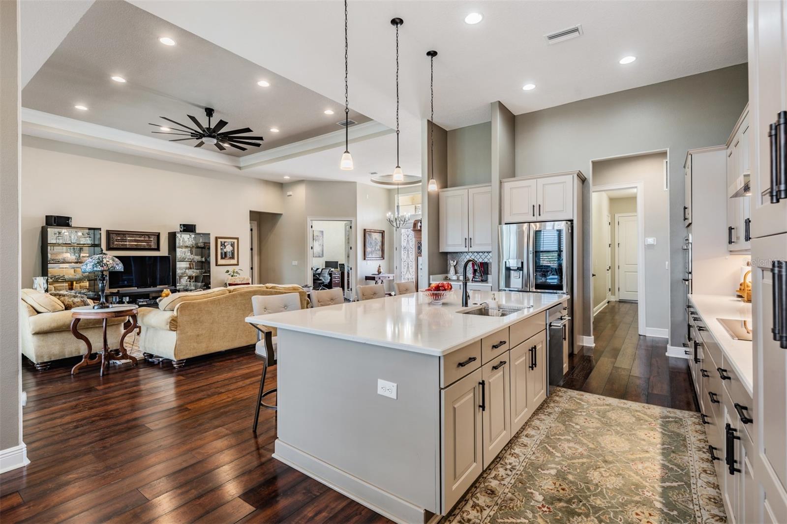LAKE JOVITA GOLF & COUNTRY CLUB - Residential