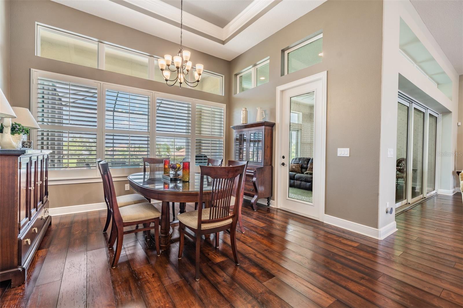 LAKE JOVITA GOLF & COUNTRY CLUB - Residential