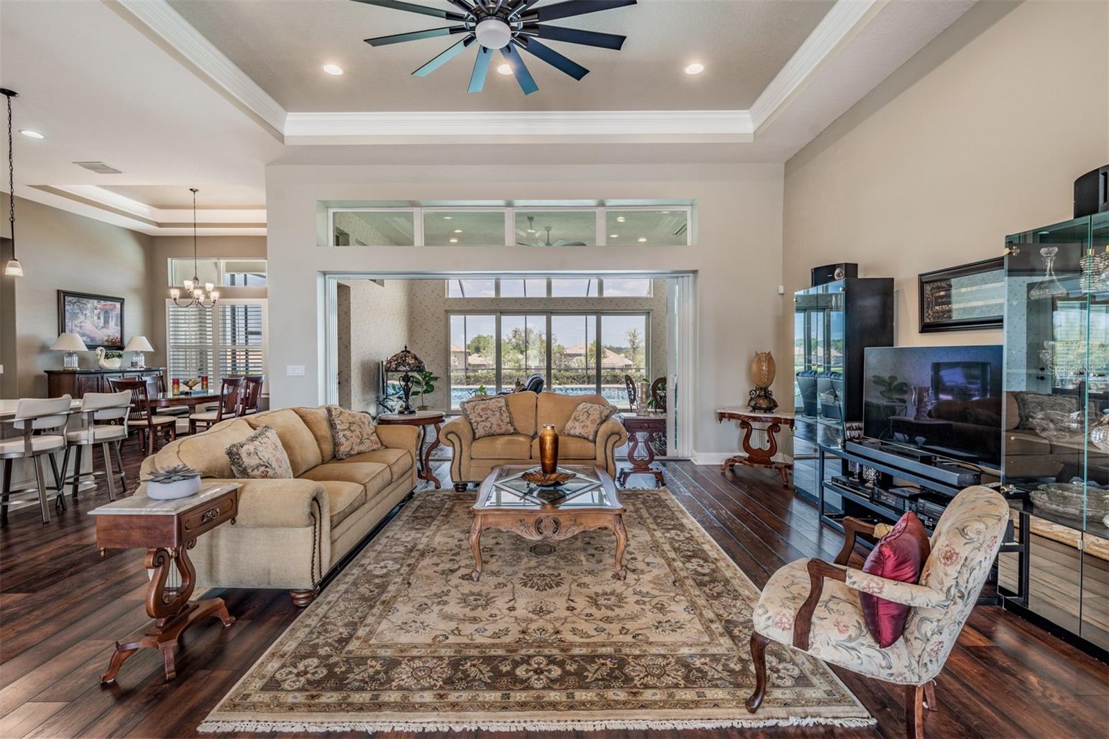LAKE JOVITA GOLF & COUNTRY CLUB - Residential