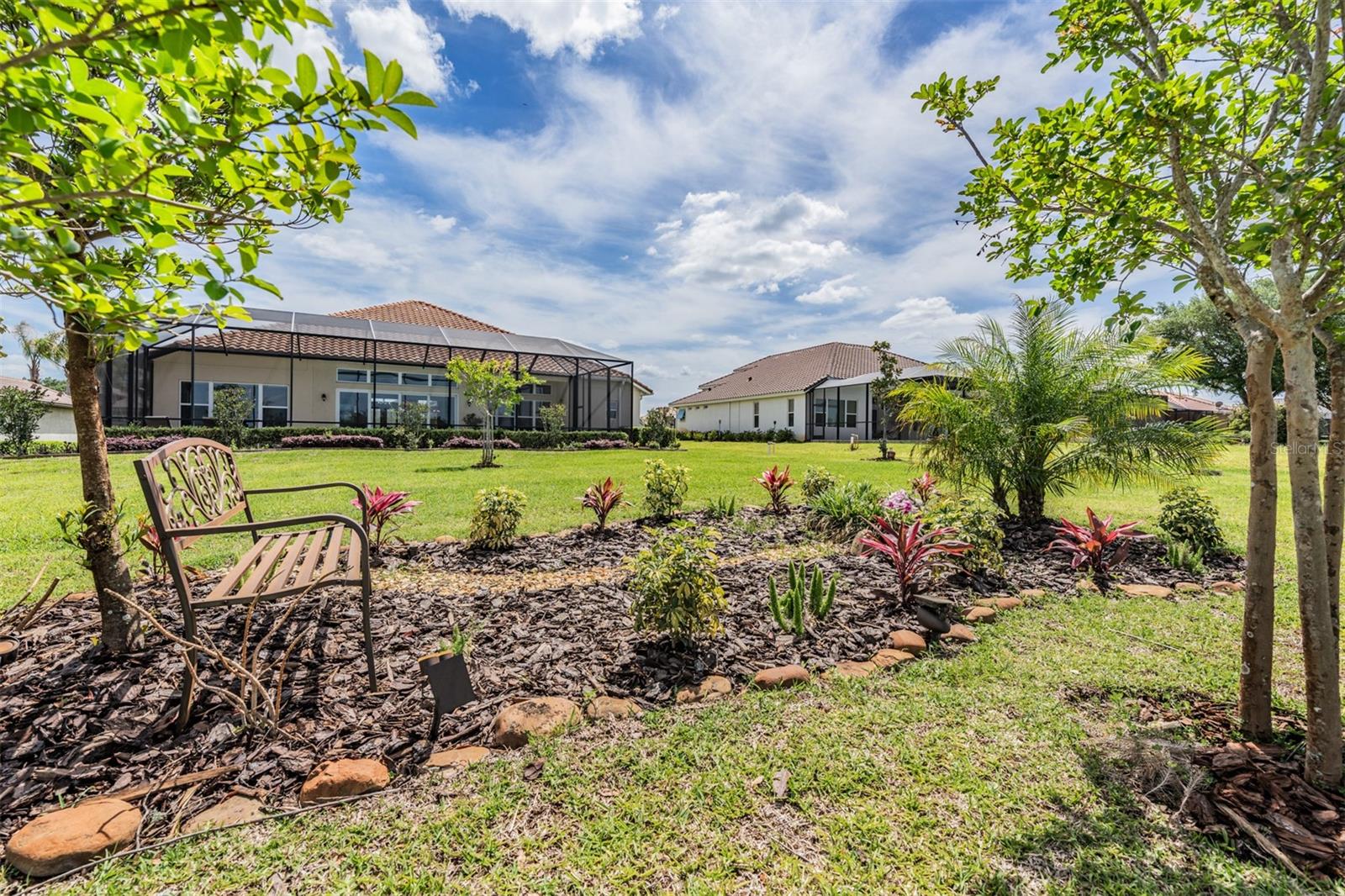 LAKE JOVITA GOLF & COUNTRY CLUB - Residential