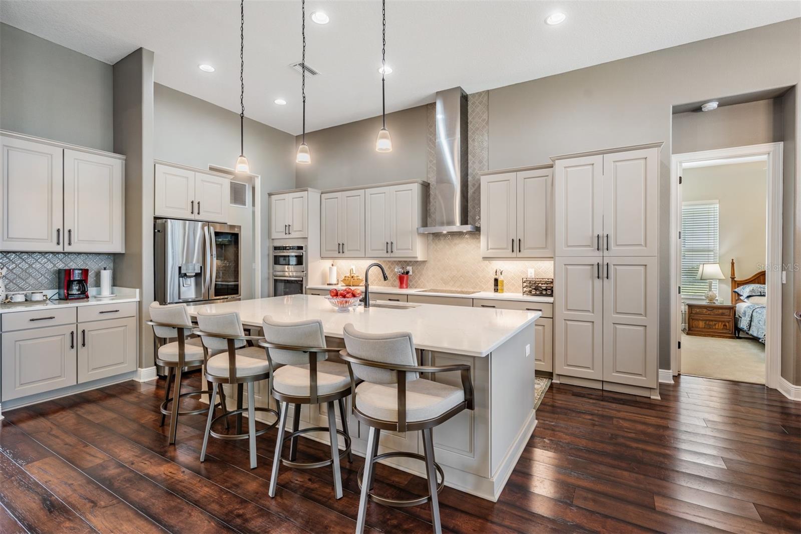 LAKE JOVITA GOLF & COUNTRY CLUB - Residential