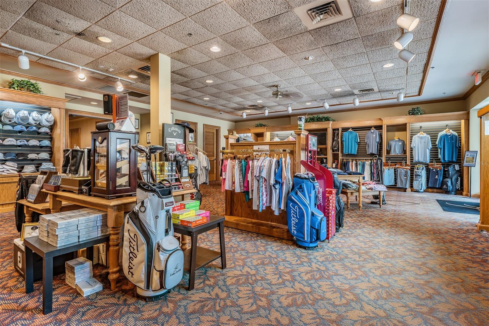 LAKE JOVITA GOLF & COUNTRY CLUB - Residential
