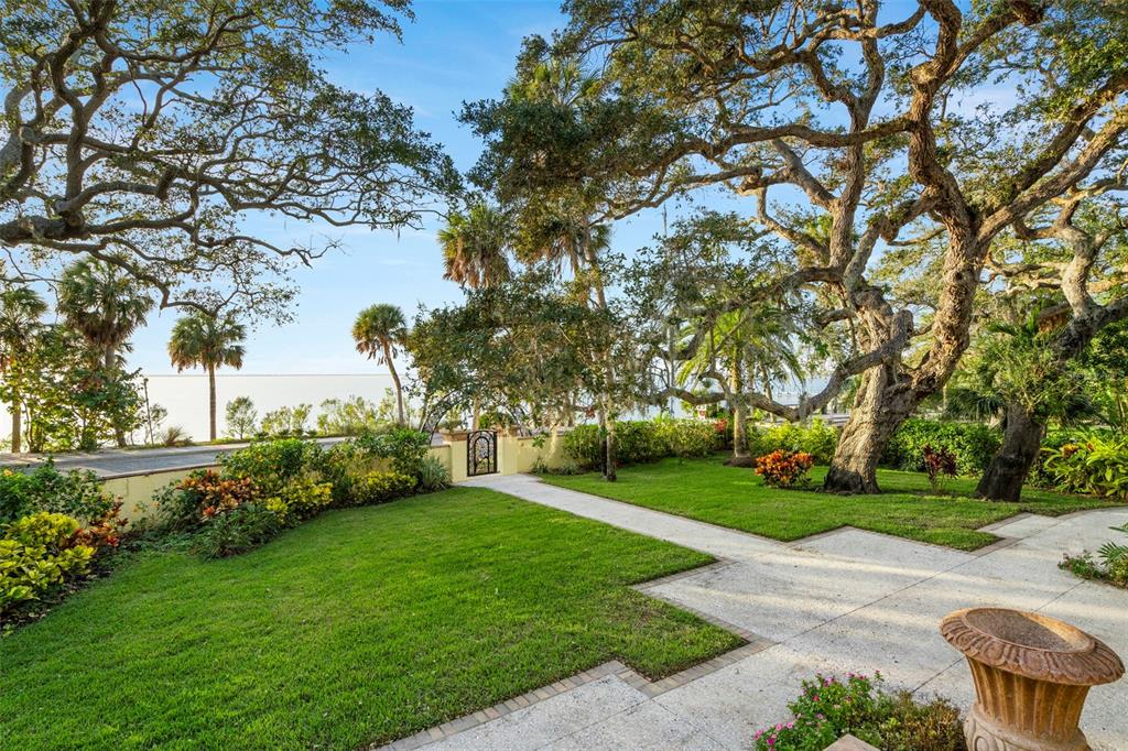 BAY HAVEN - Residential