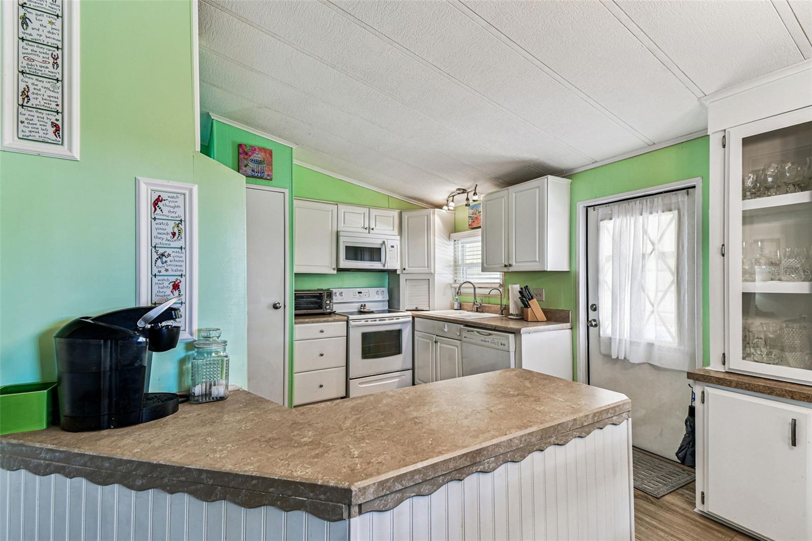 GLENWOOD ESTATES INC CONCO - Residential