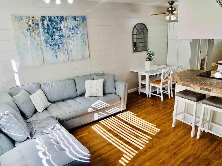 LAWSONA PARK - Residential Income