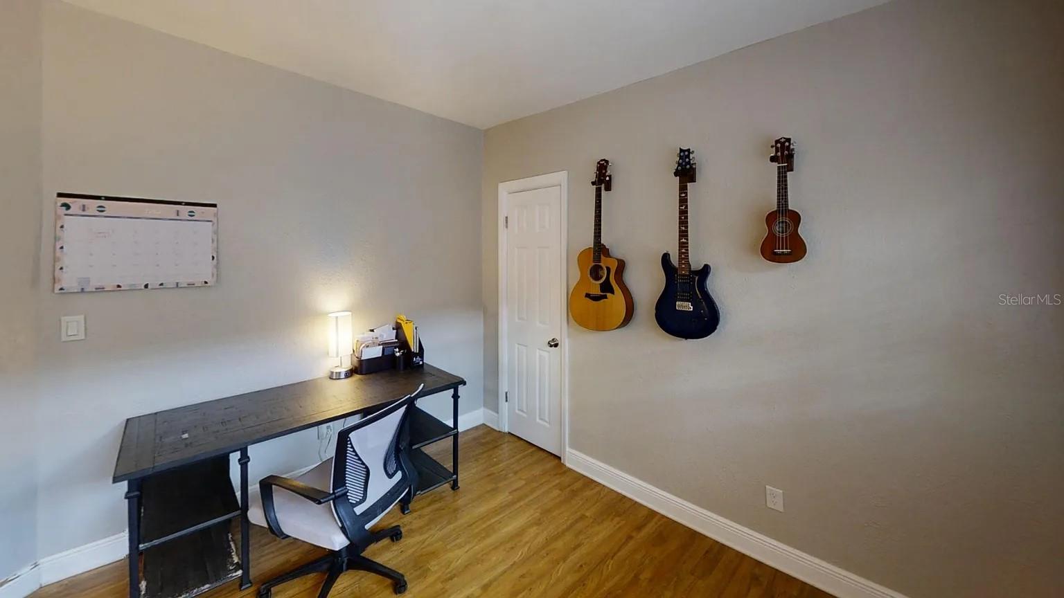 LAWSONA PARK - Residential Income