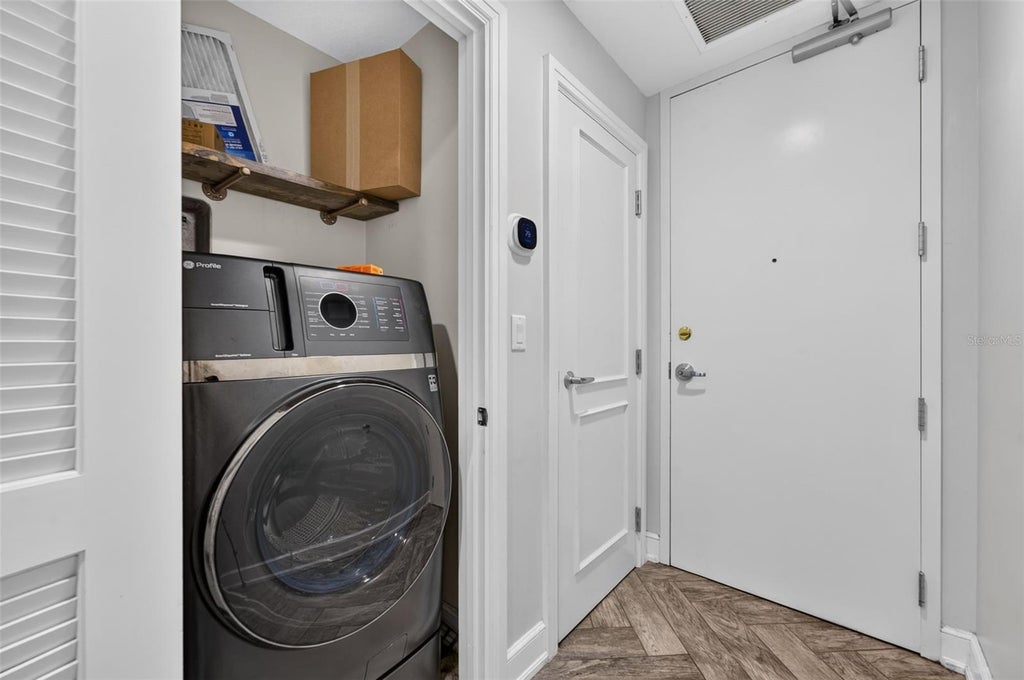 Photo of 101 S Eola Drive #1016, Orlando, FL 32801 (MLS # G5117123)