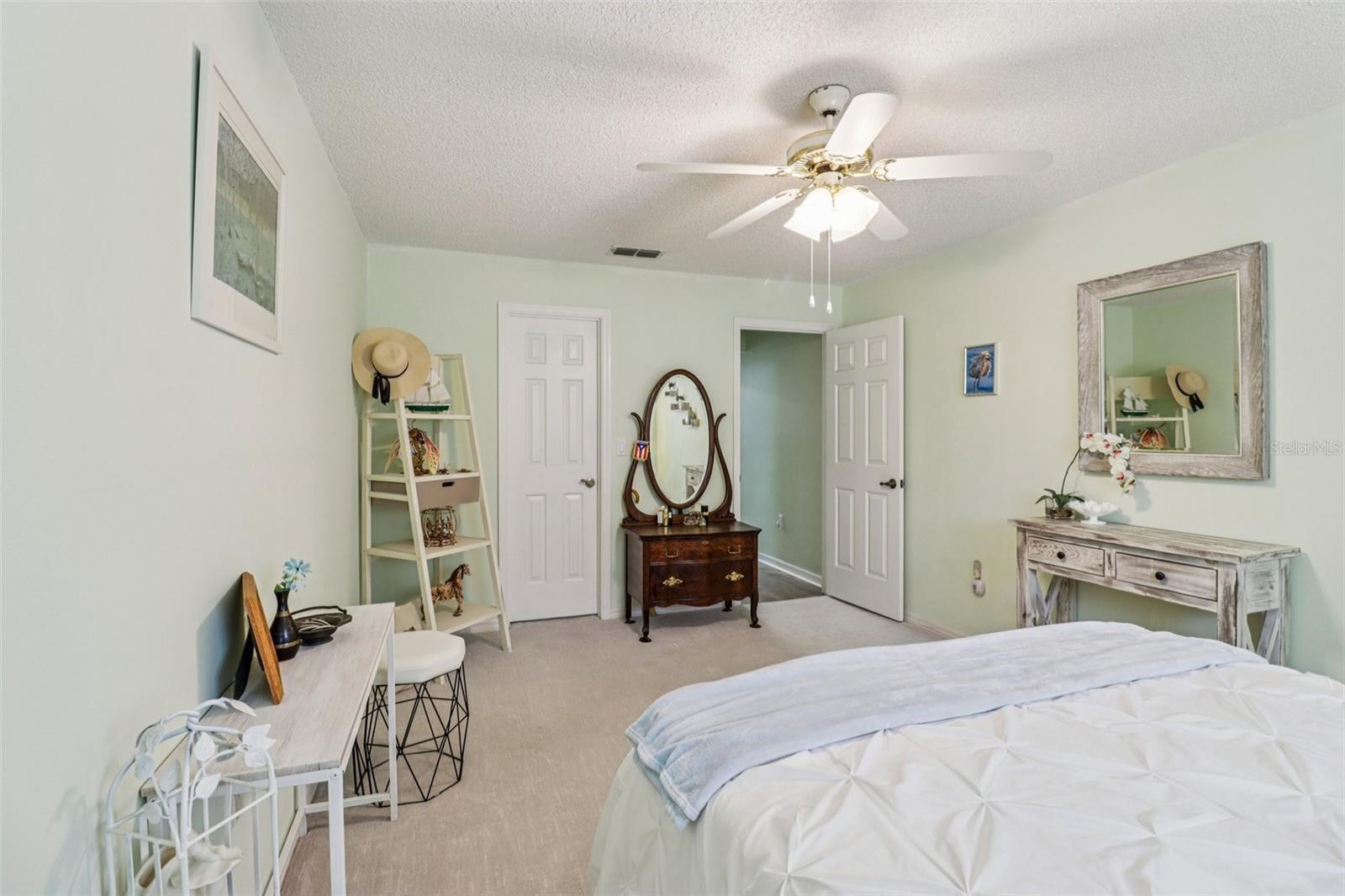 MARION OAKS 01 - Residential