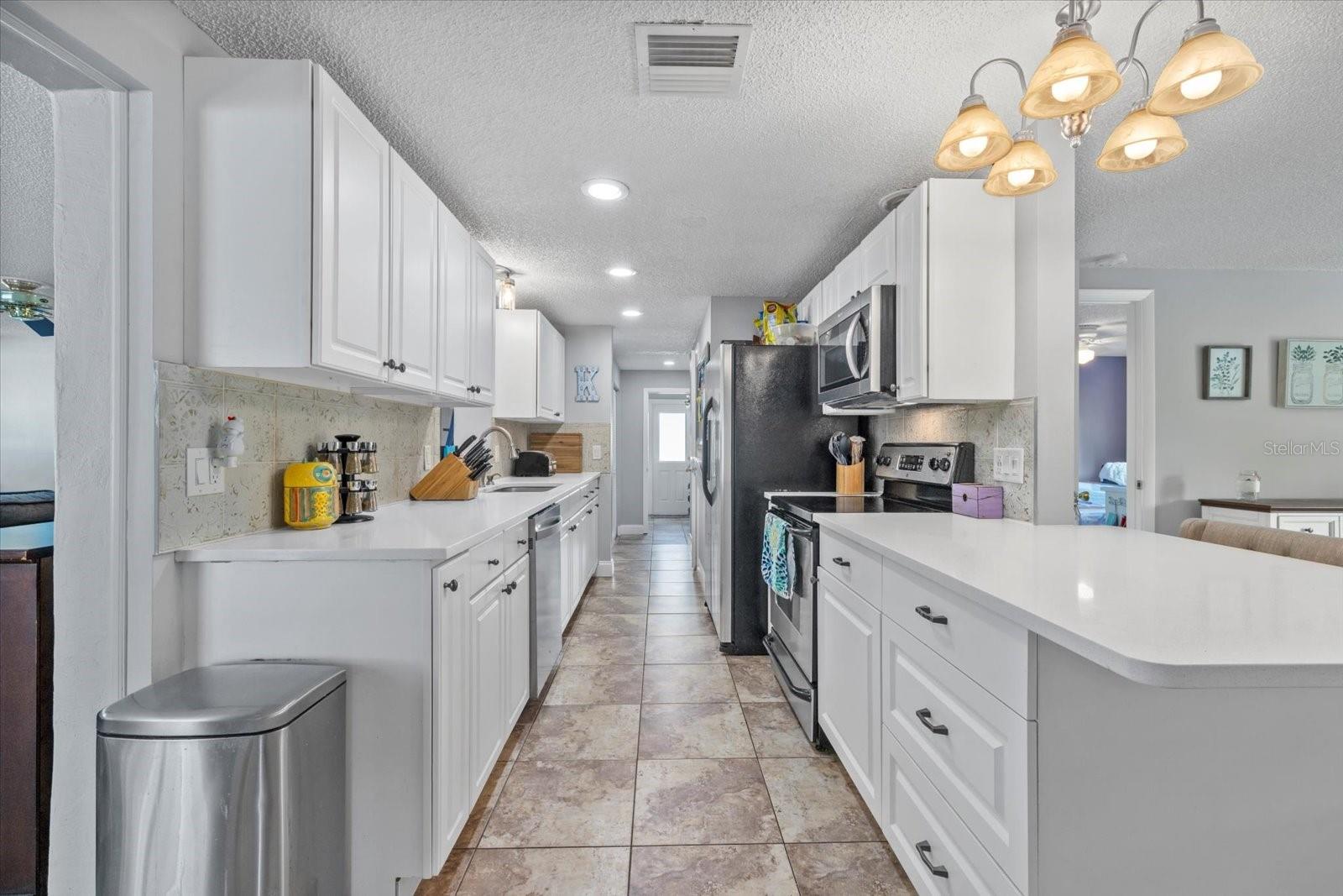 3656 CLEMATIS ROAD