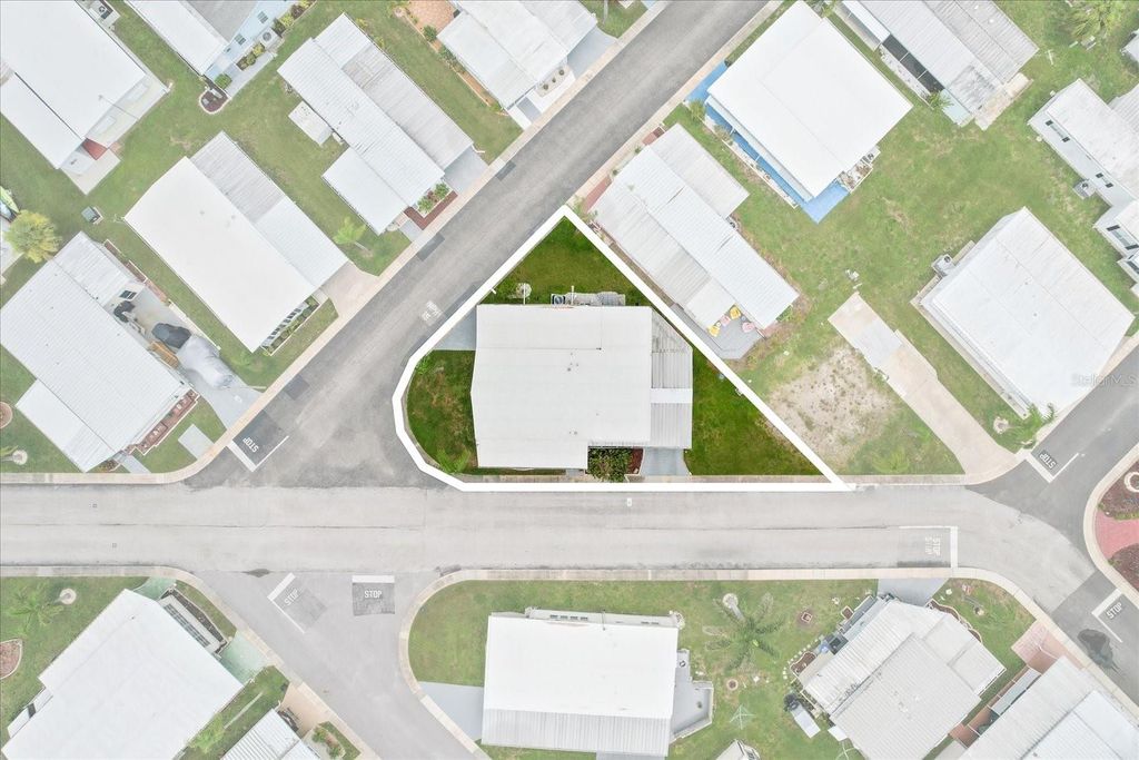 Photo of 82123 B Street N #123, Pinellas Park, FL 33781 (MLS # W7876654)