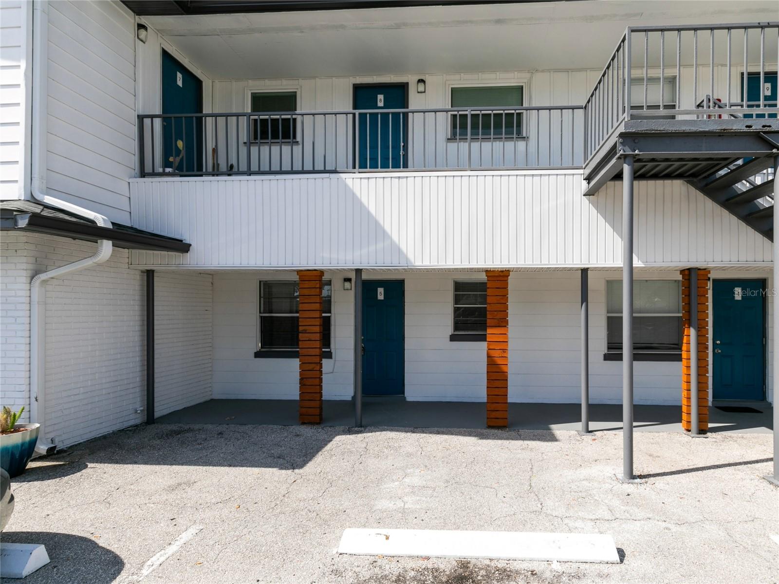 HACKLES ADD - Residential Lease