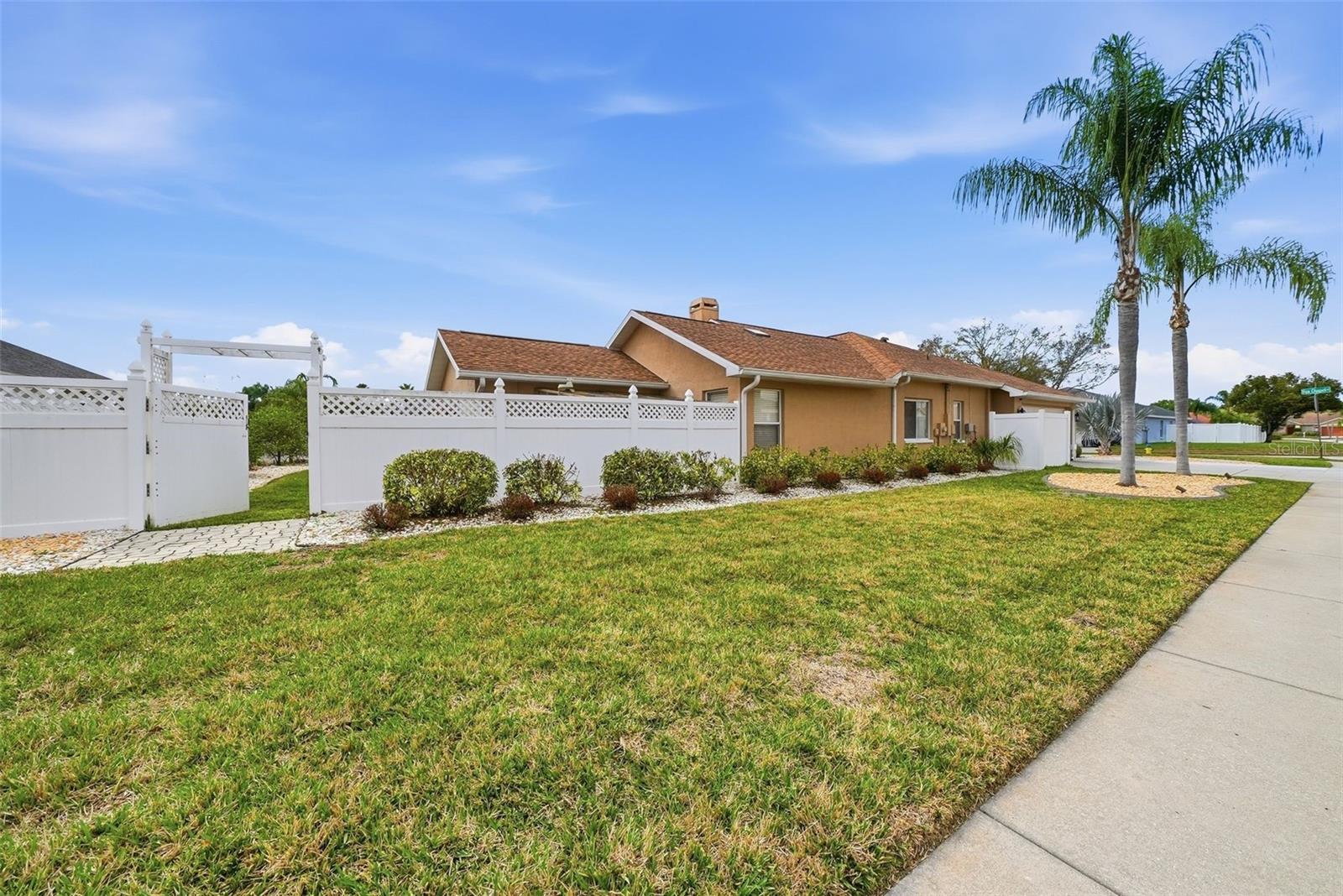 WILLOW BEND - Residential