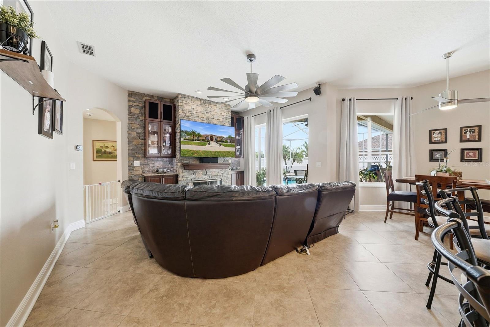 WILLOW BEND - Residential