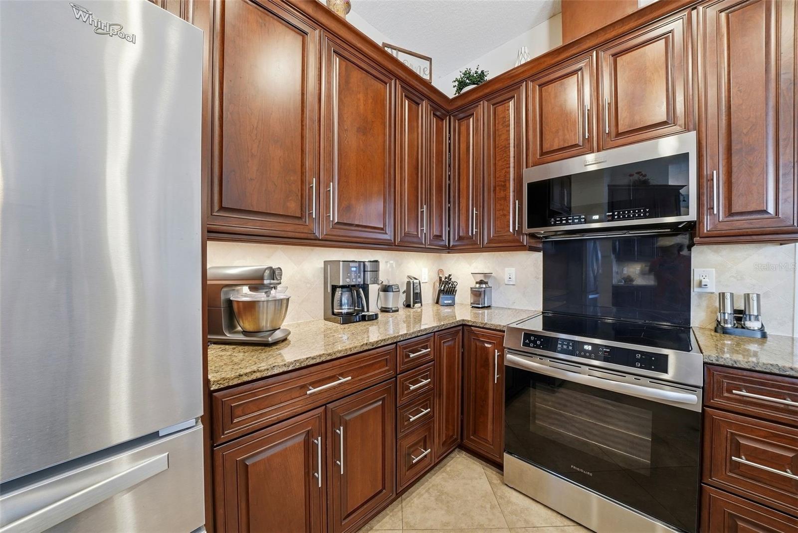 WILLOW BEND - Residential