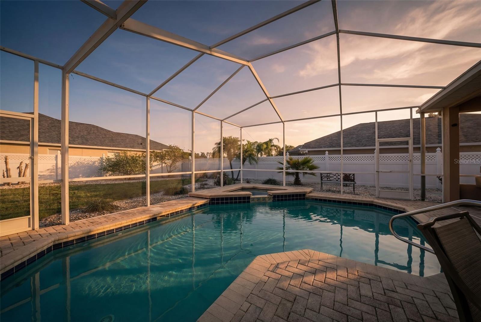 WILLOW BEND - Residential