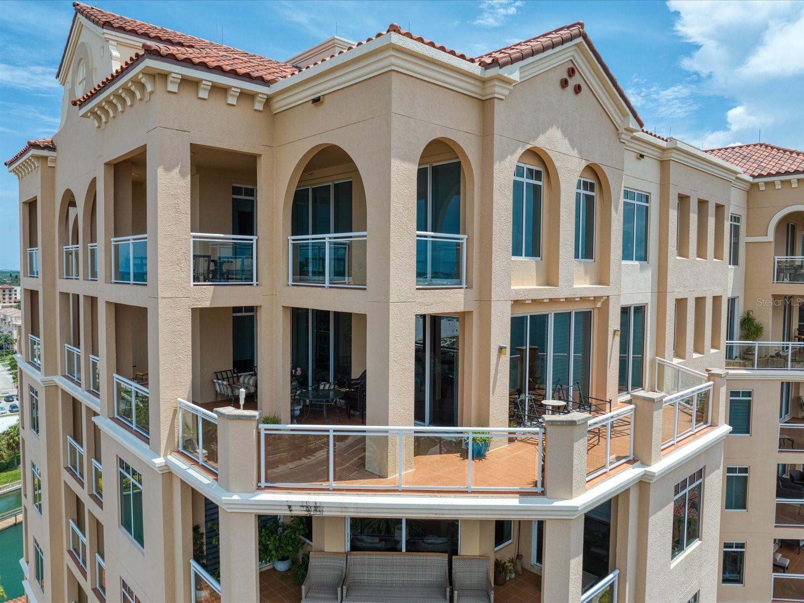 BELLE HARBOR CONDO - Residential