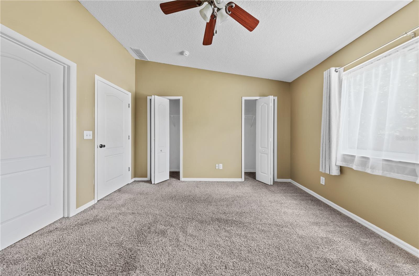 PLACID LAKE TOWNHOMES - Residential