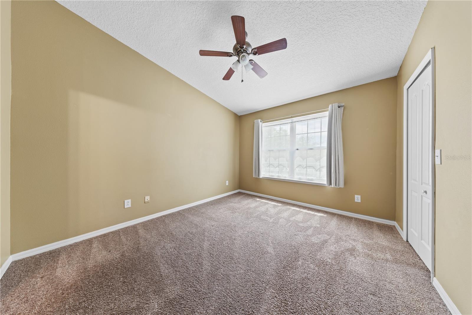 PLACID LAKE TOWNHOMES - Residential