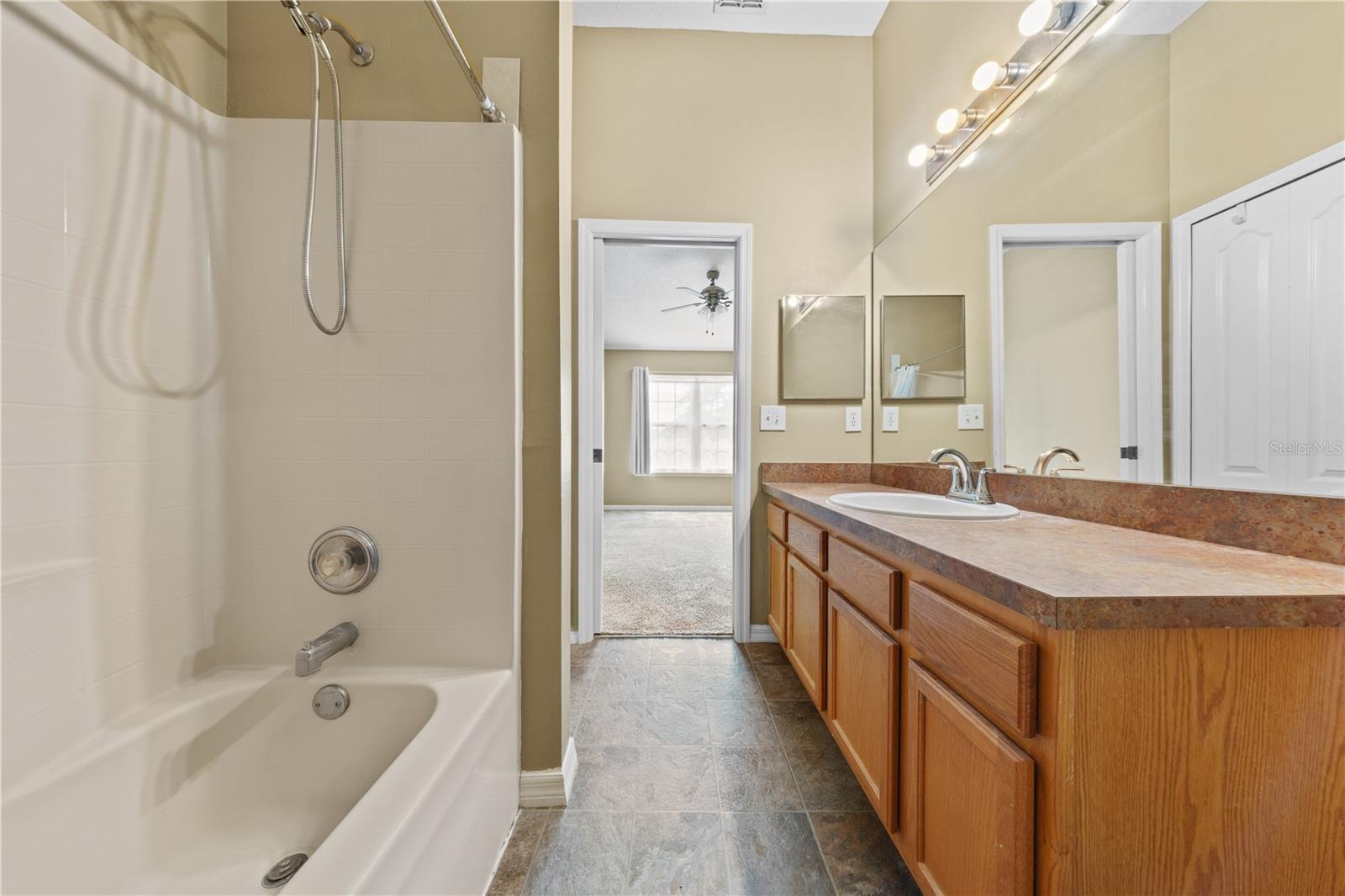 PLACID LAKE TOWNHOMES - Residential