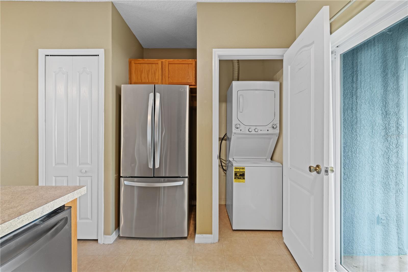 PLACID LAKE TOWNHOMES - Residential