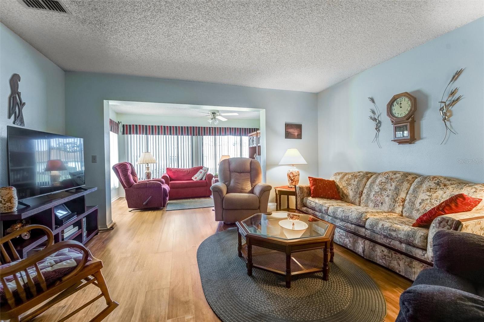 DOLLAR LAKE VILLAGE CONDO - Residential