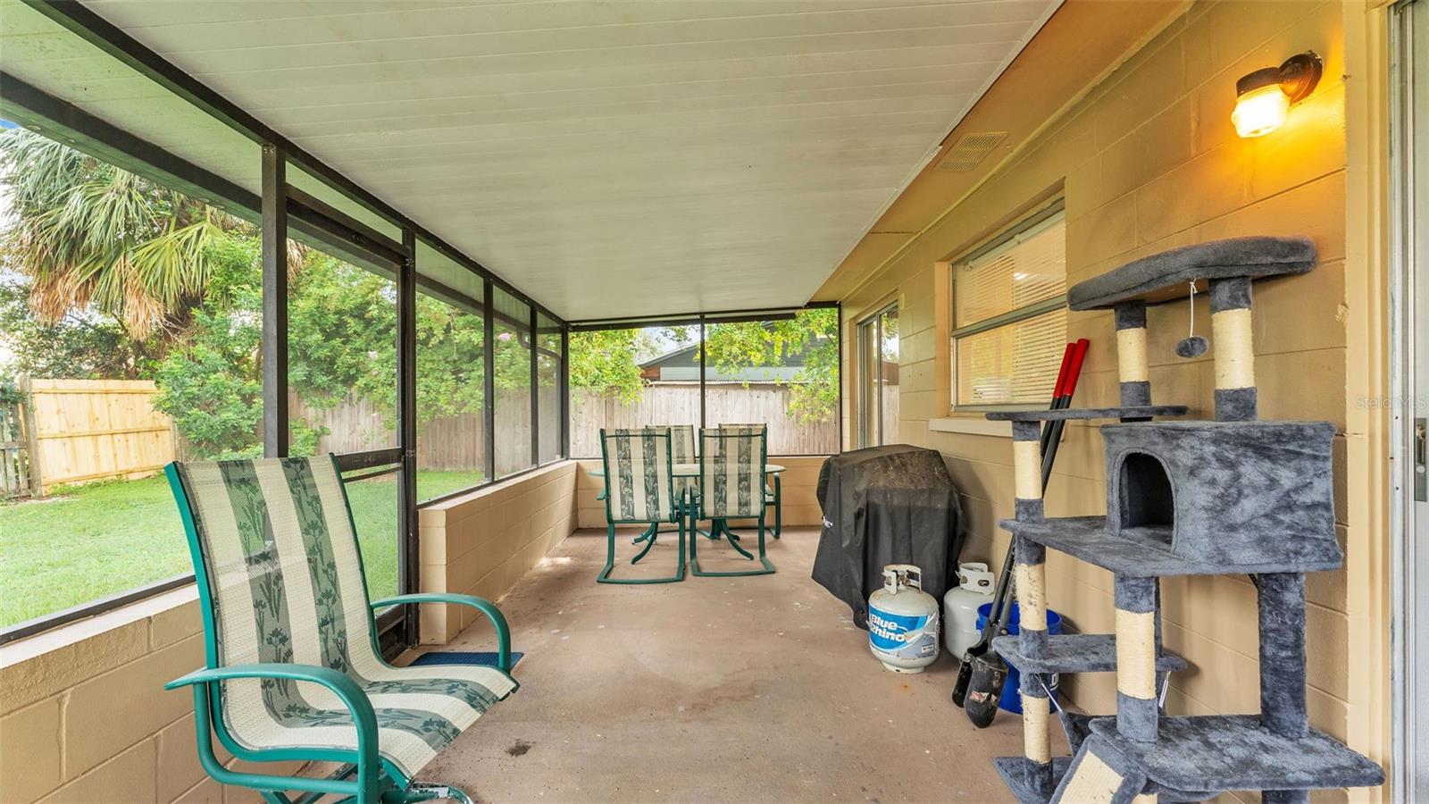OAKWOOD - Residential